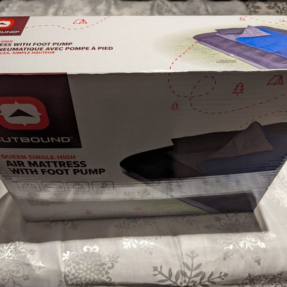 Queen size Outbound Inflatable Air mattress/Airbed - Picture 3 of 5